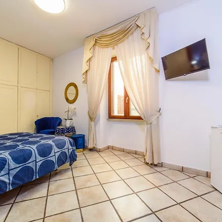 Nocleg ze śniadaniem Casa Raffaela 3*